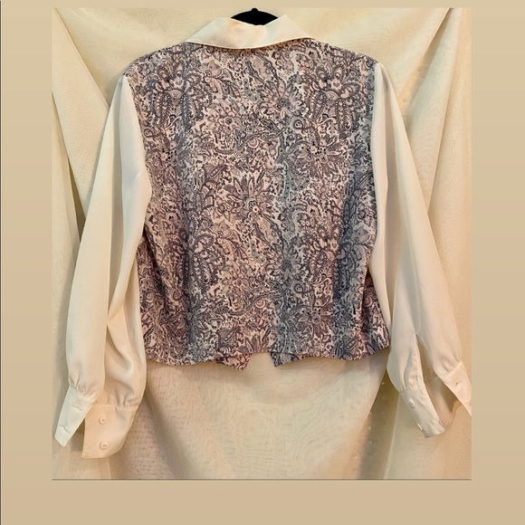 Vintage Button Down! - Picture 2 of 7